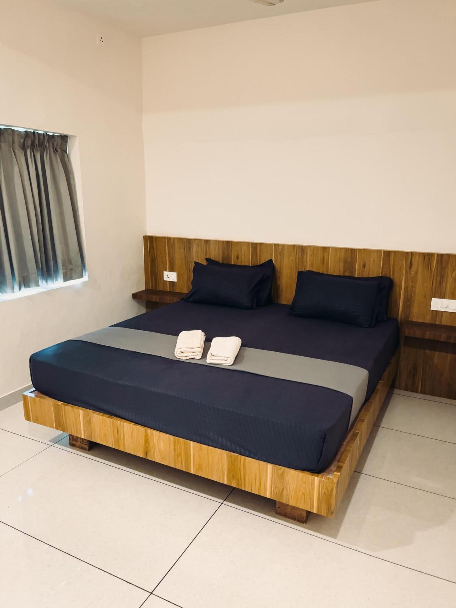 Paddlecult Surf Retreat Bed & Breakfast วาร์คาลา ภายนอก รูปภาพ